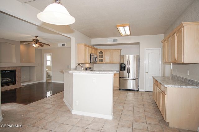 13717 Paseo De Fe Circle, Horizon City, TX 79928