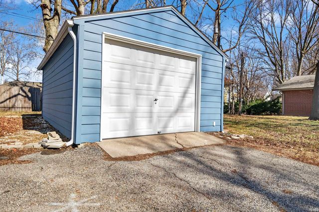 1212 W Carter Street, Kokomo, IN 46901