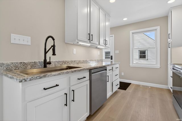 1212 W Carter Street, Kokomo, IN 46901