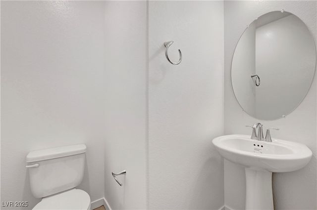 1175 Heliodor Avenue, Henderson, NV 89011