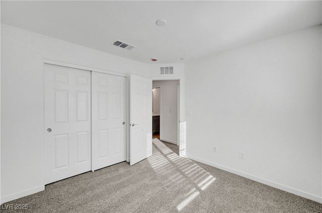 1175 Heliodor Avenue, Henderson, NV 89011