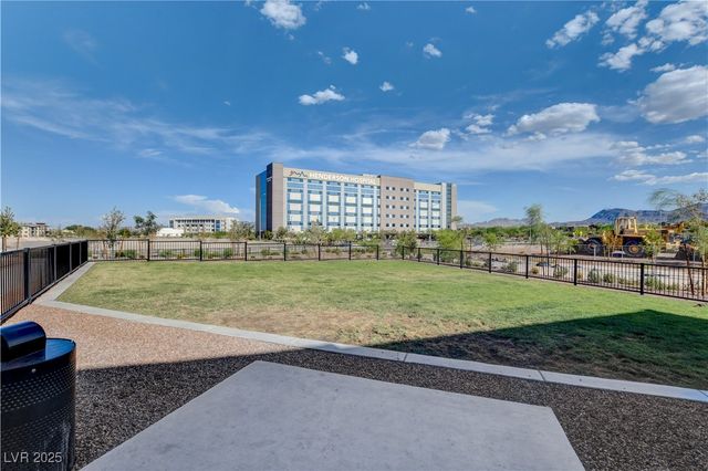 1175 Heliodor Avenue, Henderson, NV 89011