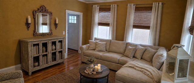 83 Union St, Rockland, MA 02370