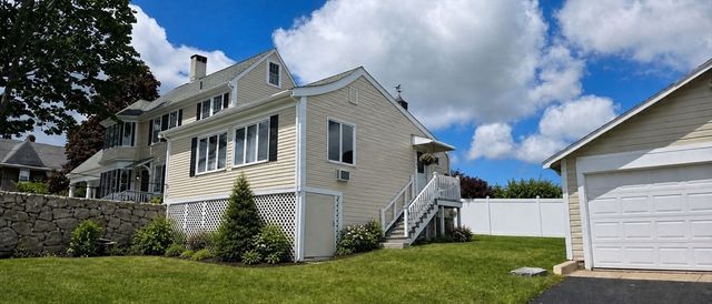 83 Union St, Rockland, MA 02370
