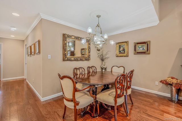 1130 Savoy Drive, Melville, NY 11747