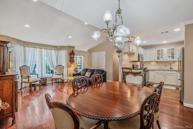 1130 Savoy Drive, Melville, NY 11747
