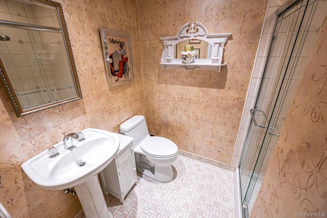 1130 Savoy Drive, Melville, NY 11747