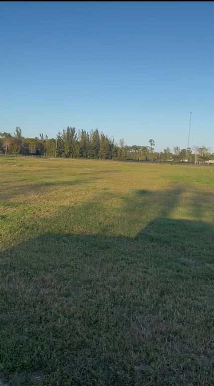 6510 Duckweed Rd, Lake Worth, FL 33449