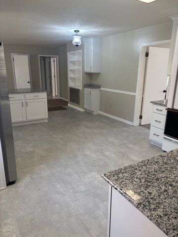 400 Winding Road, Dothan, AL 36301