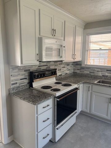 400 Winding Road, Dothan, AL 36301