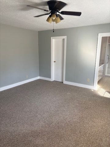 400 Winding Road, Dothan, AL 36301