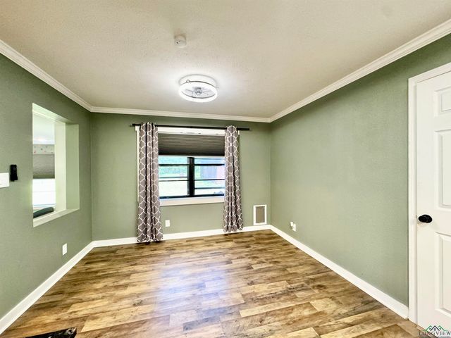 2305 Buccaneer Dr, Longview, TX 75604