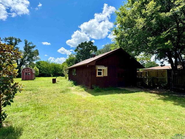 2305 Buccaneer Dr, Longview, TX 75604