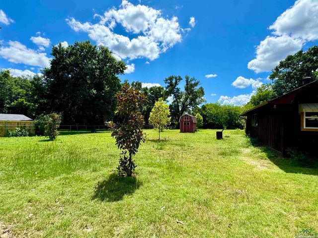 2305 Buccaneer Dr, Longview, TX 75604