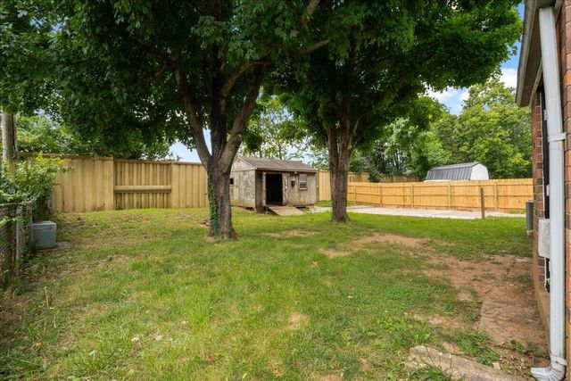1299 Dorchester Drive, Georgetown, KY 40324