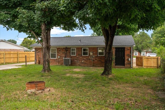 1299 Dorchester Drive, Georgetown, KY 40324
