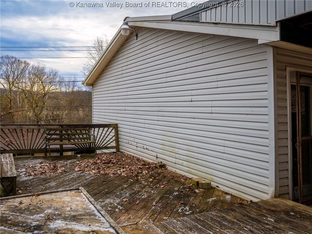 146 Riverview Drive, Tornado, WV 25202
