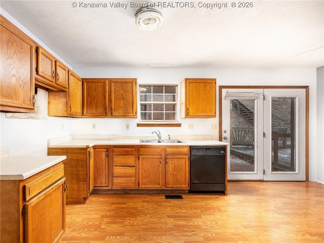 146 Riverview Drive, Tornado, WV 25202