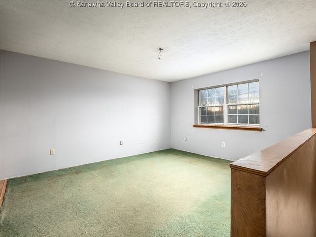 146 Riverview Drive, Tornado, WV 25202