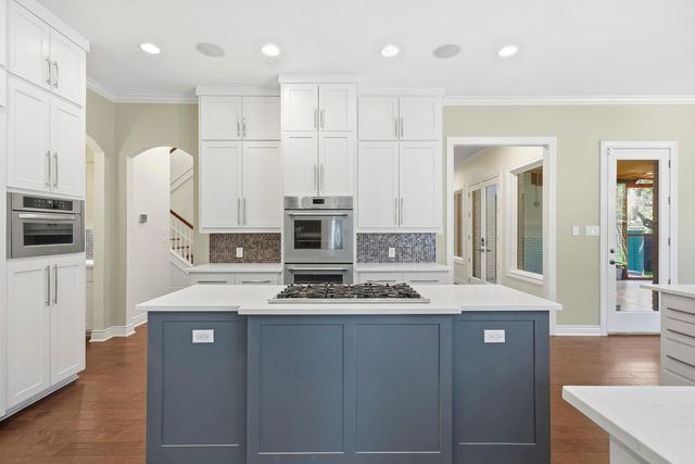 1213 Grosvener CT, Austin, TX 78746