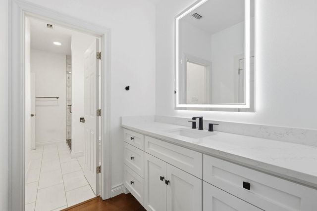 1213 Grosvener CT, Austin, TX 78746