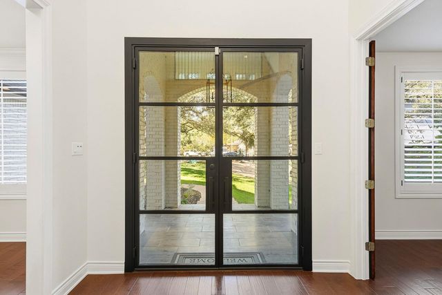 1213 Grosvener CT, Austin, TX 78746