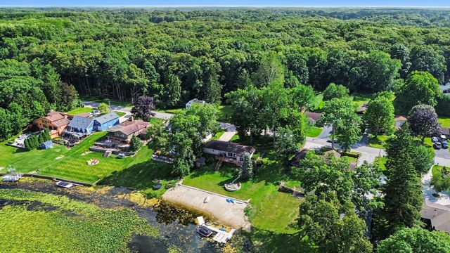 669 Waverly Road, La Porte, IN 46350