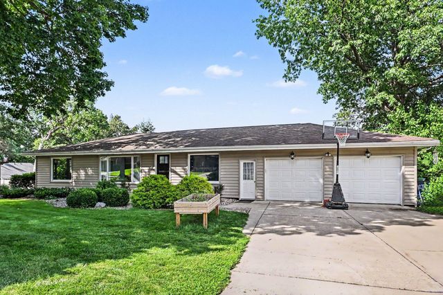669 Waverly Road, La Porte, IN 46350