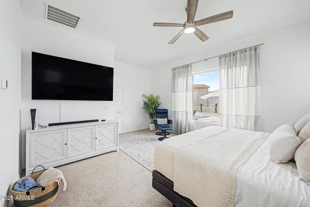 20266 W MULBERRY Drive, Buckeye, AZ 85396