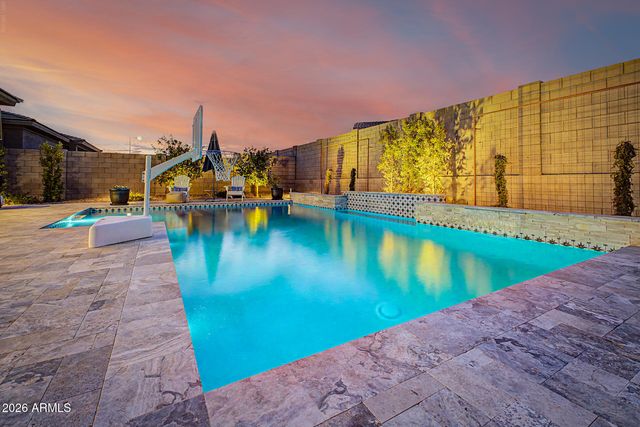 20266 W MULBERRY Drive, Buckeye, AZ 85396