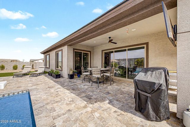 20266 W MULBERRY Drive, Buckeye, AZ 85396