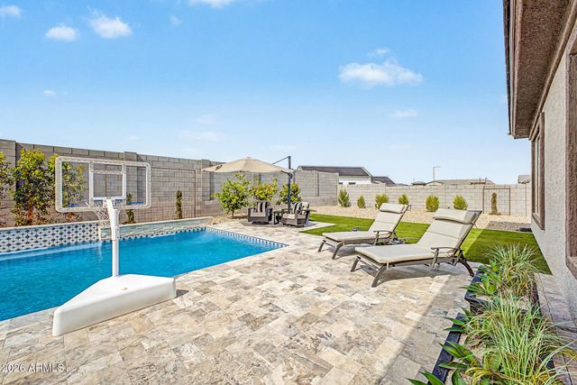 20266 W MULBERRY Drive, Buckeye, AZ 85396