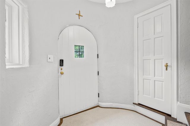 144 Douglas Place, Mount Vernon, NY 10552