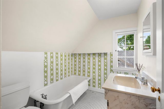 144 Douglas Place, Mount Vernon, NY 10552