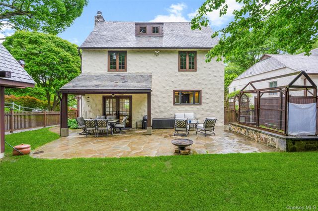 144 Douglas Place, Mount Vernon, NY 10552