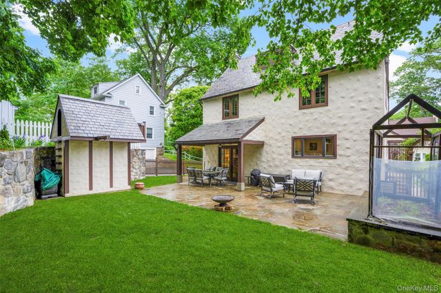144 Douglas Place, Mount Vernon, NY 10552
