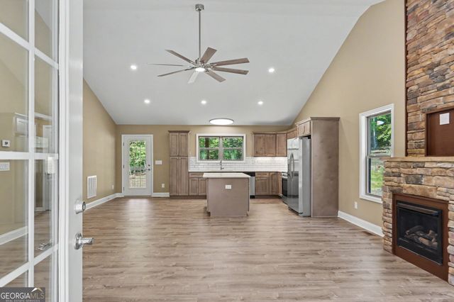 1347 John Smith Road E, Blairsville, GA 30512