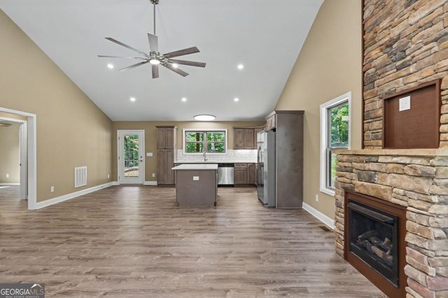 1347 John Smith Road E, Blairsville, GA 30512