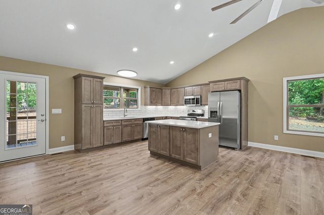 1347 John Smith Road E, Blairsville, GA 30512