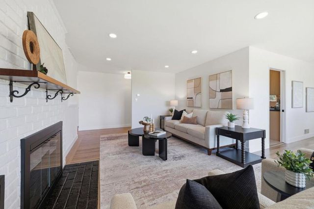 723 Linda Court, San Mateo, CA 94403