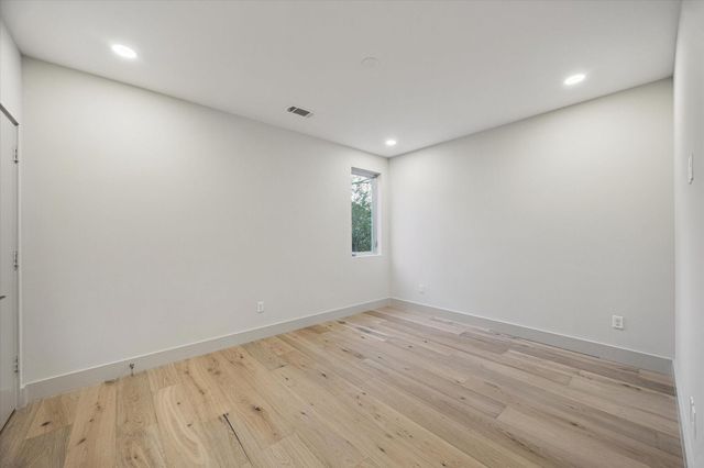 2129 Quenby Street, Houston, TX 77005