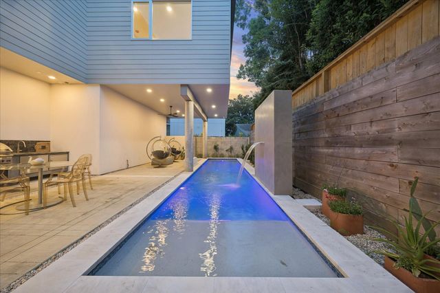 2129 Quenby Street, Houston, TX 77005