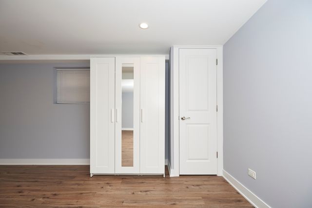 4043 N Wagner Avenue, Schiller Park, IL 60176