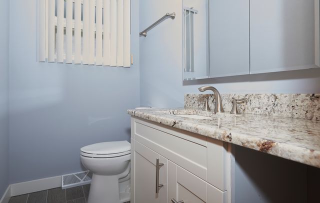 4043 N Wagner Avenue, Schiller Park, IL 60176