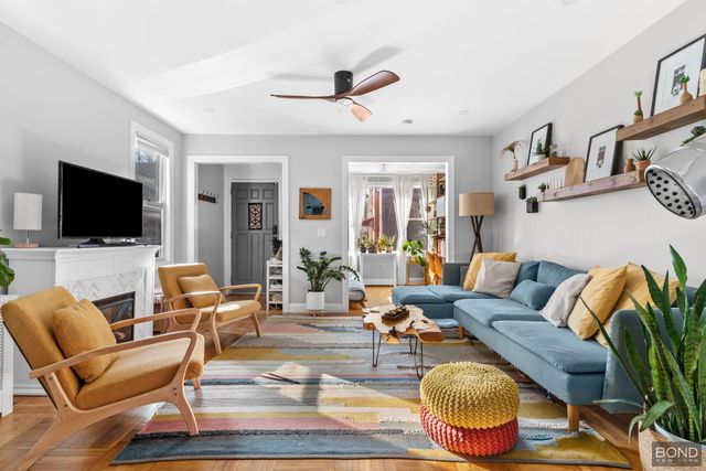 659 E 43rd Street, New York City, NY 11203