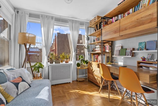 659 E 43rd Street, New York City, NY 11203