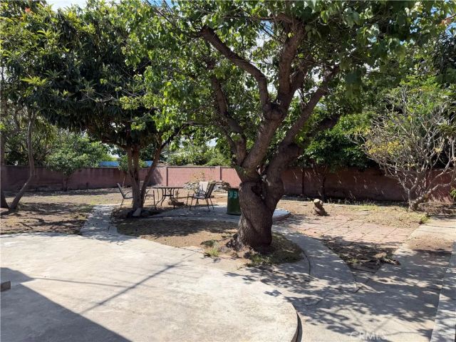 3139 W Paso Robles, Anaheim, CA 92804