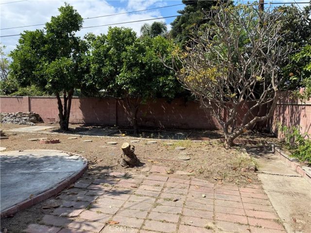 3139 W Paso Robles, Anaheim, CA 92804