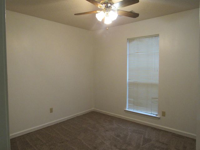 7513 MEADOWLAND DR, Memphis, TN 38133