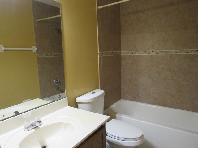 7513 MEADOWLAND DR, Memphis, TN 38133